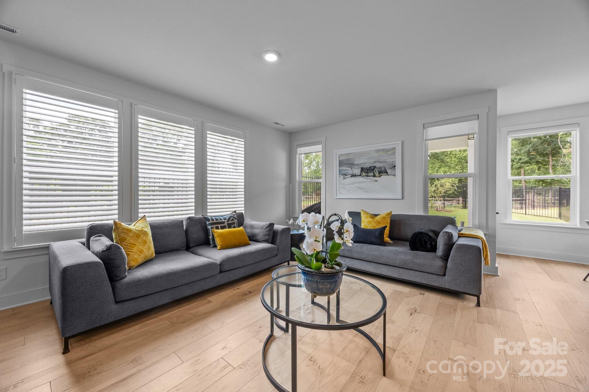 6032 Corbin Woods Court