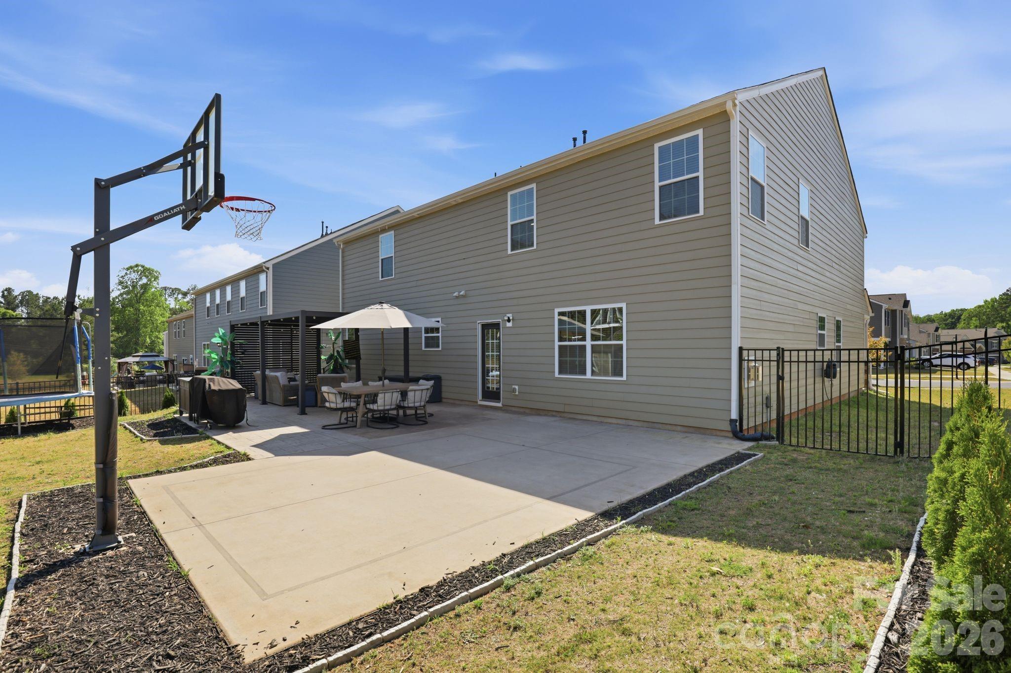 Calvin Creek - Residential