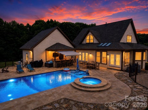 Photo of 211 Winthrow Creek Road, Mooresville, NC 28115 (MLS # 4401607)