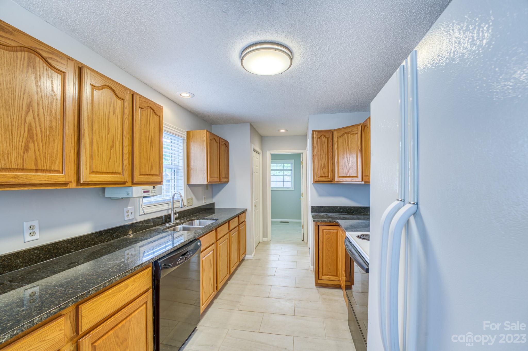 Sycamore Cove - Residential