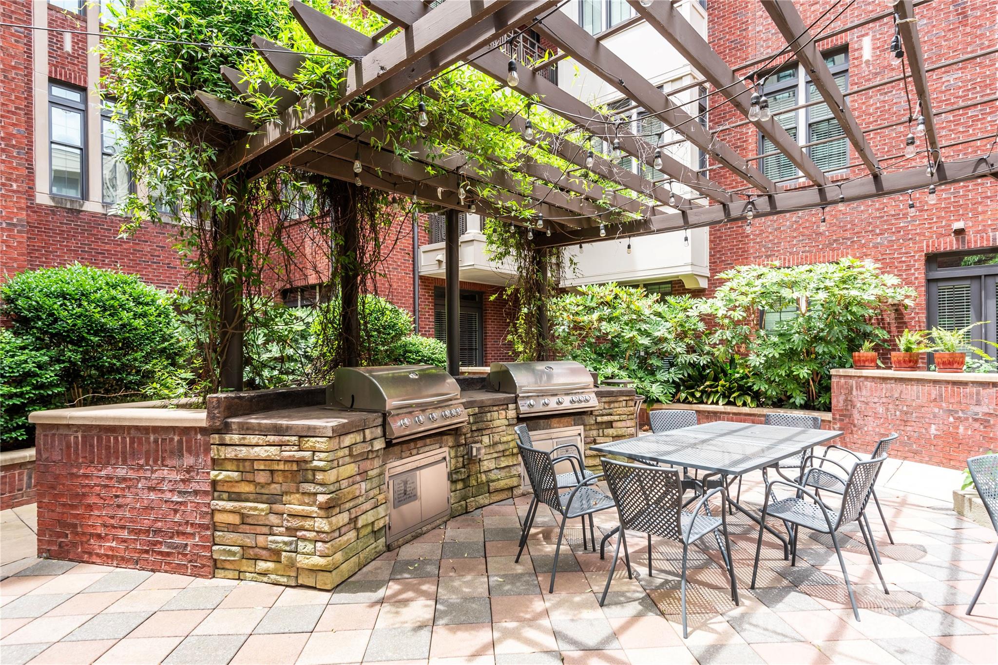 Tranquil Court - Residential