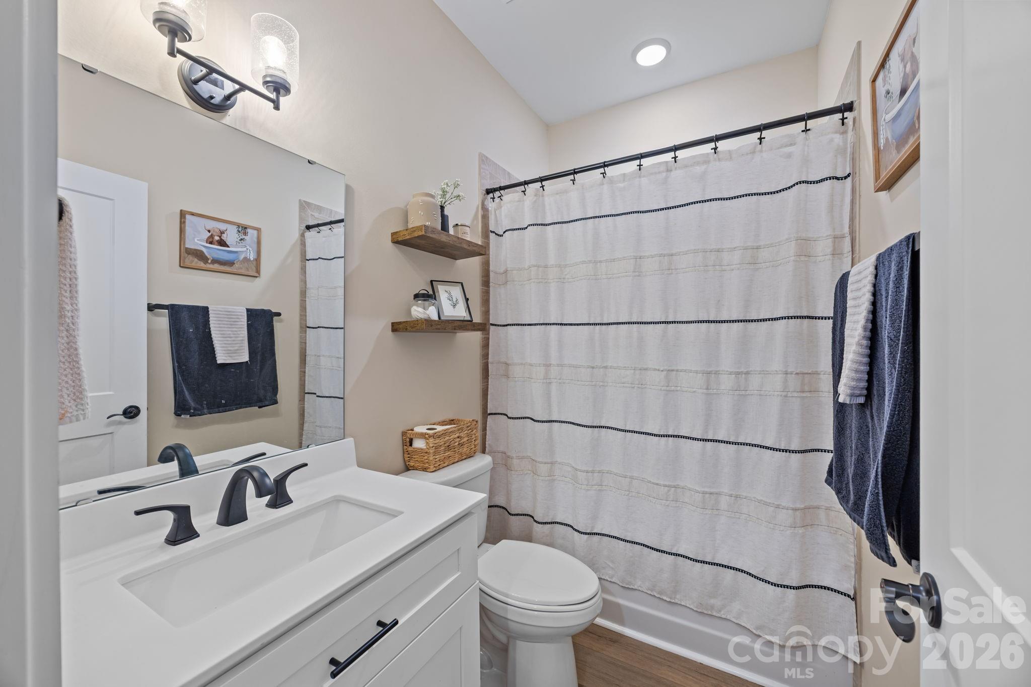 Windstone at Autumn Leaf - Residential