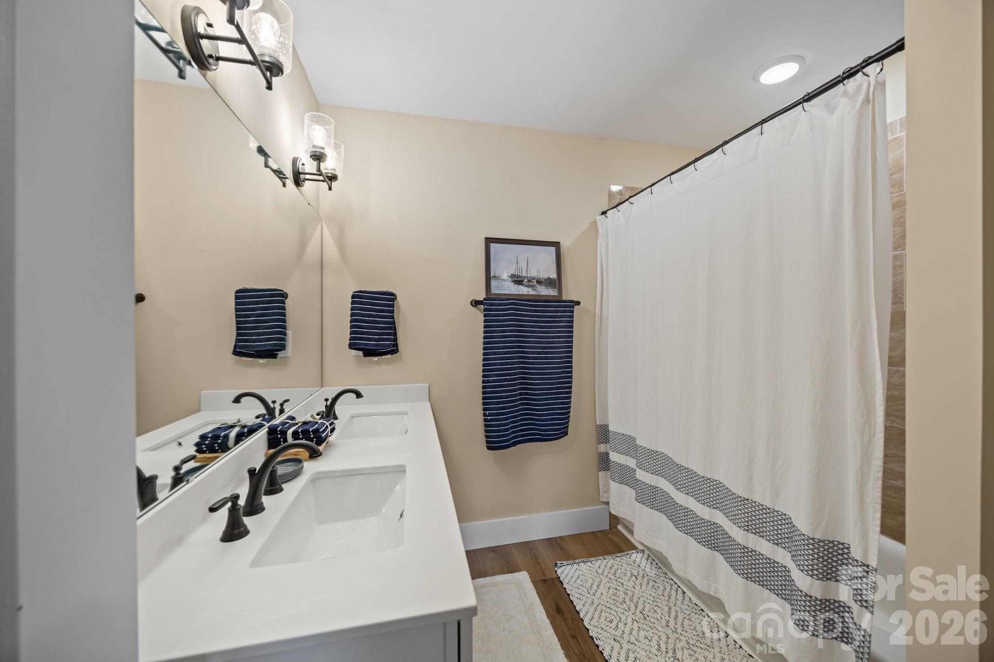 Windstone at Autumn Leaf - Residential