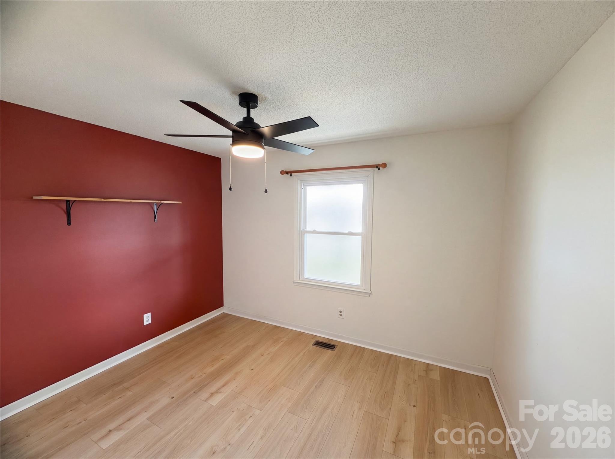 Williamsburg Acres - Residential