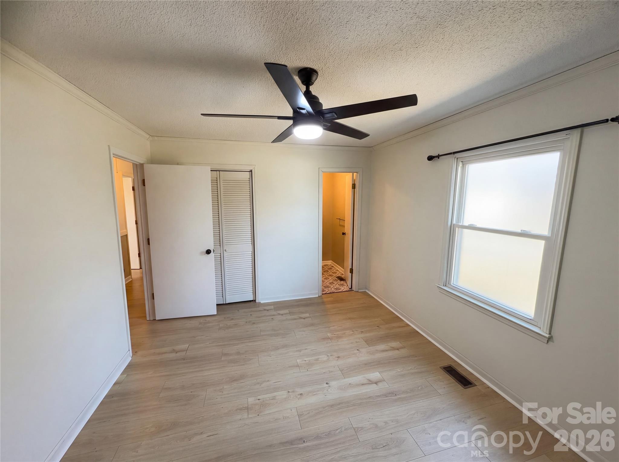 Williamsburg Acres - Residential