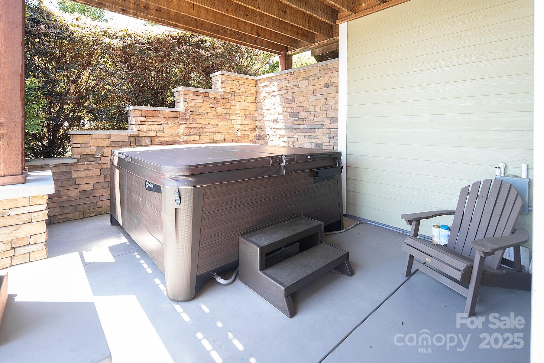 Edgewater - Residential