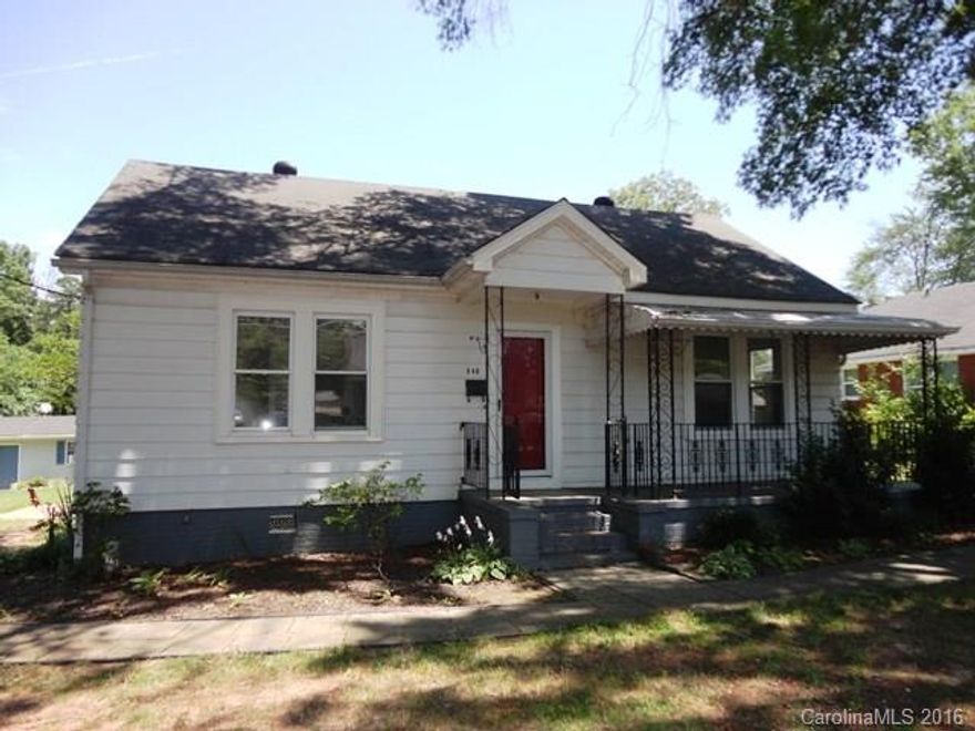 Quaint 1.5 story in the heart of Downtown Mooresville For Rent! Floor plan offers large Living Room with hardwoods, Dining area open to Kitchen with Washer/Dryer hookups, 3 Bedrooms and 1 Full Bath and Bonus Room upstairs. Property has a large .33 of an acre lot and Storage Building, Patio and Front Covered Porch. No Smoking and 1 Pet under 25-lbs is negotiable with a non-refundable pet fee. Tenant is responsible for all utilities and lawn maintenance. AVAILABLE NOW!