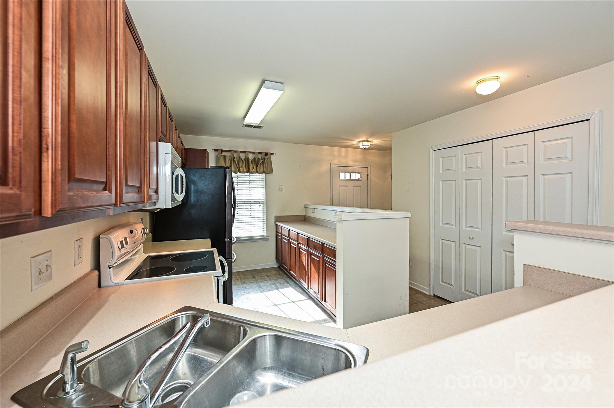 Covington at Providence - Residential