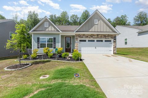 160 Tanner Loop Troutman NC 28166