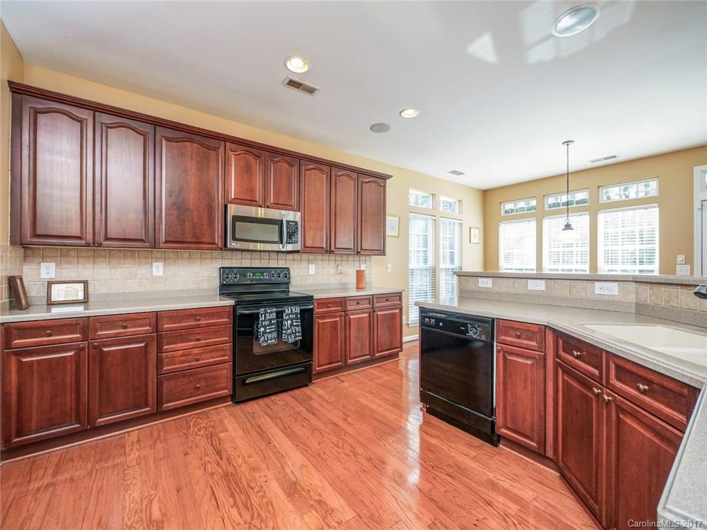 Brandon Oaks - Residential