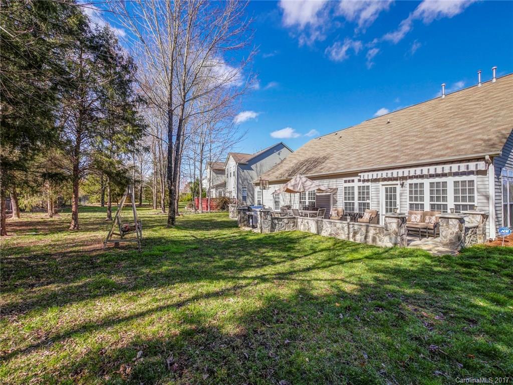 Brandon Oaks - Residential