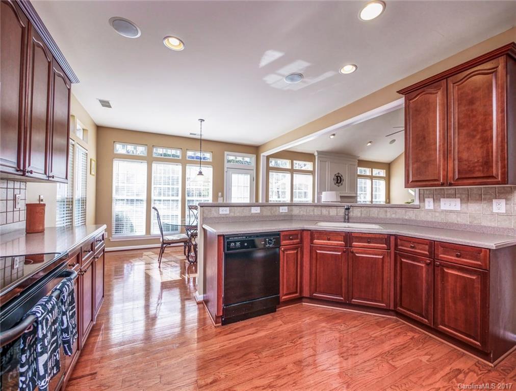 Brandon Oaks - Residential