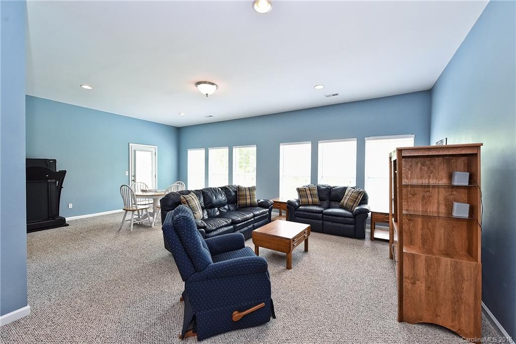 Lake Shore On Lake Wylie - Residential