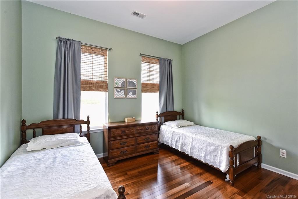 Lake Shore On Lake Wylie - Residential