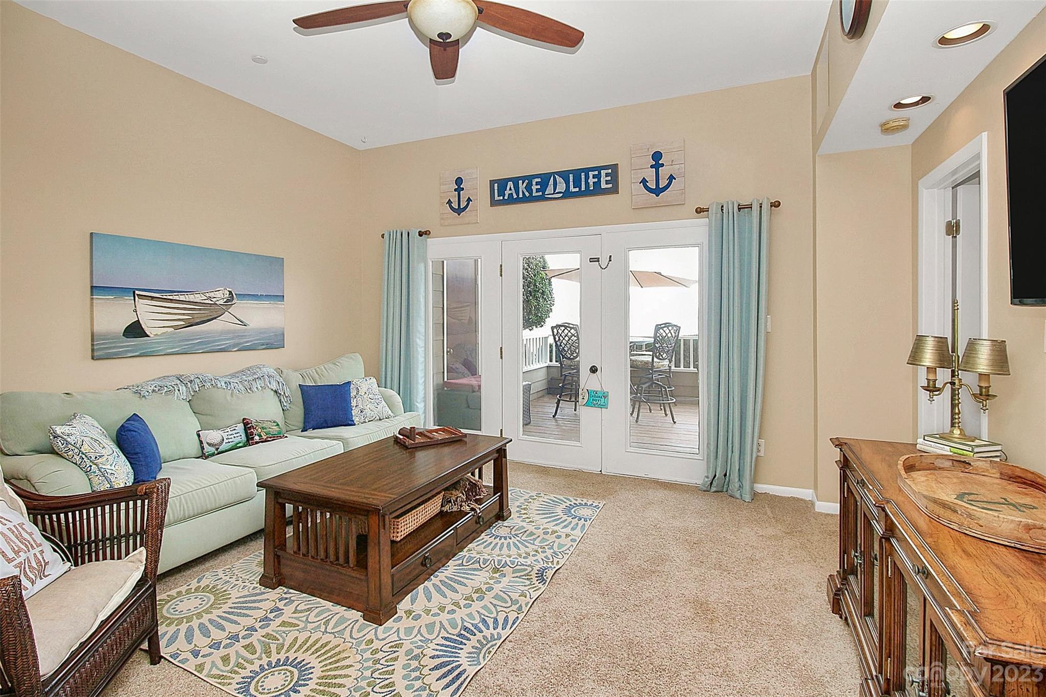 Emerald Point - Residential