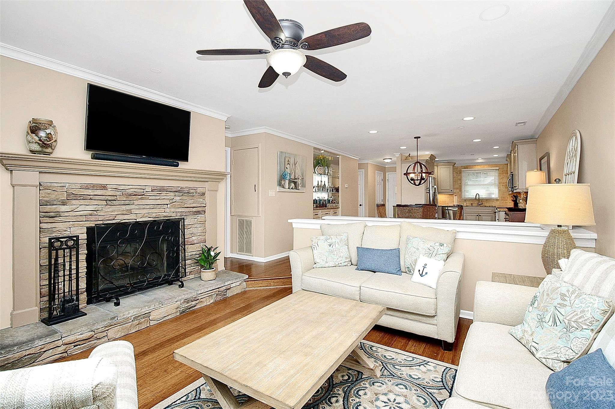 Emerald Point - Residential