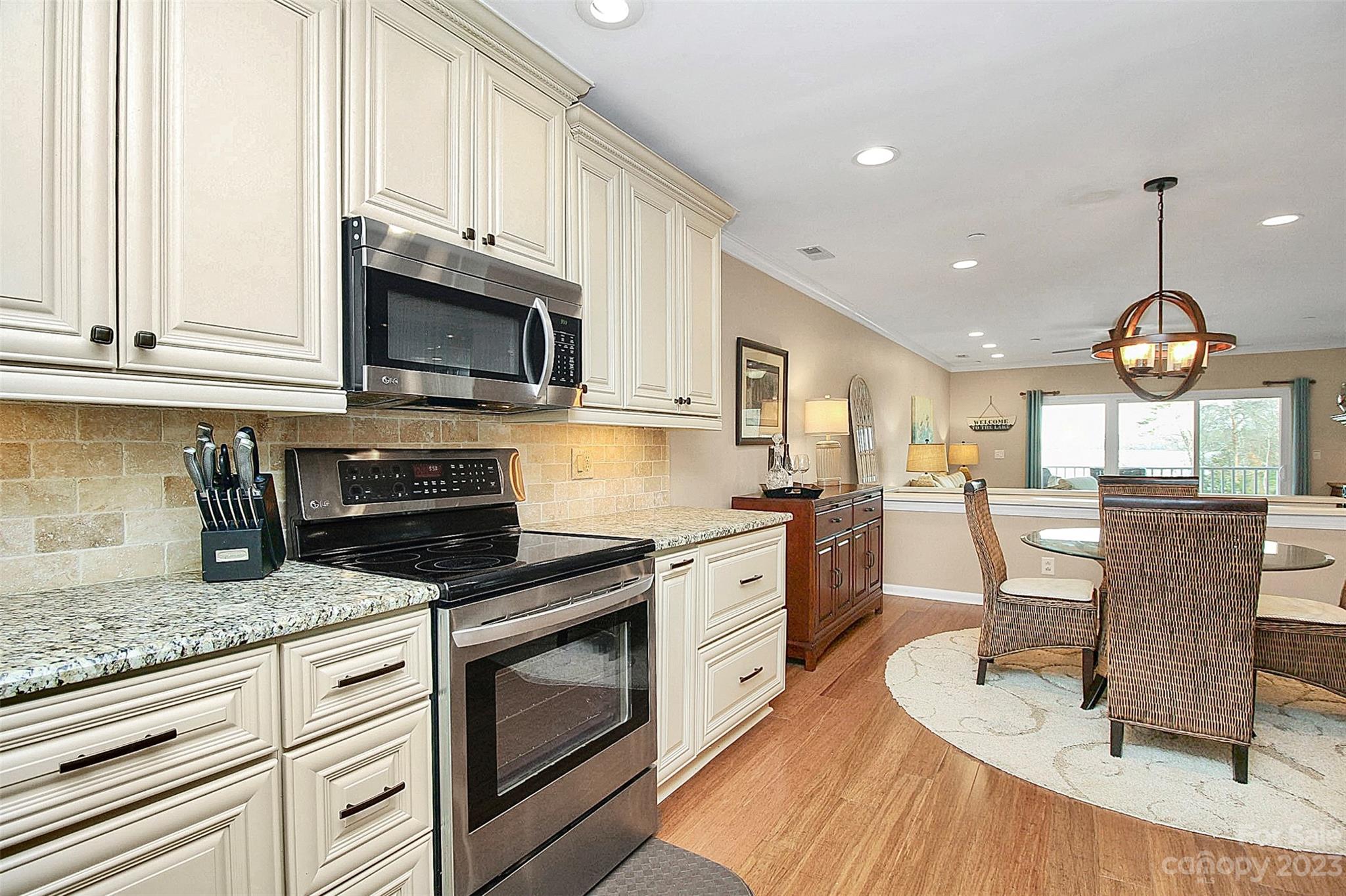 Emerald Point - Residential