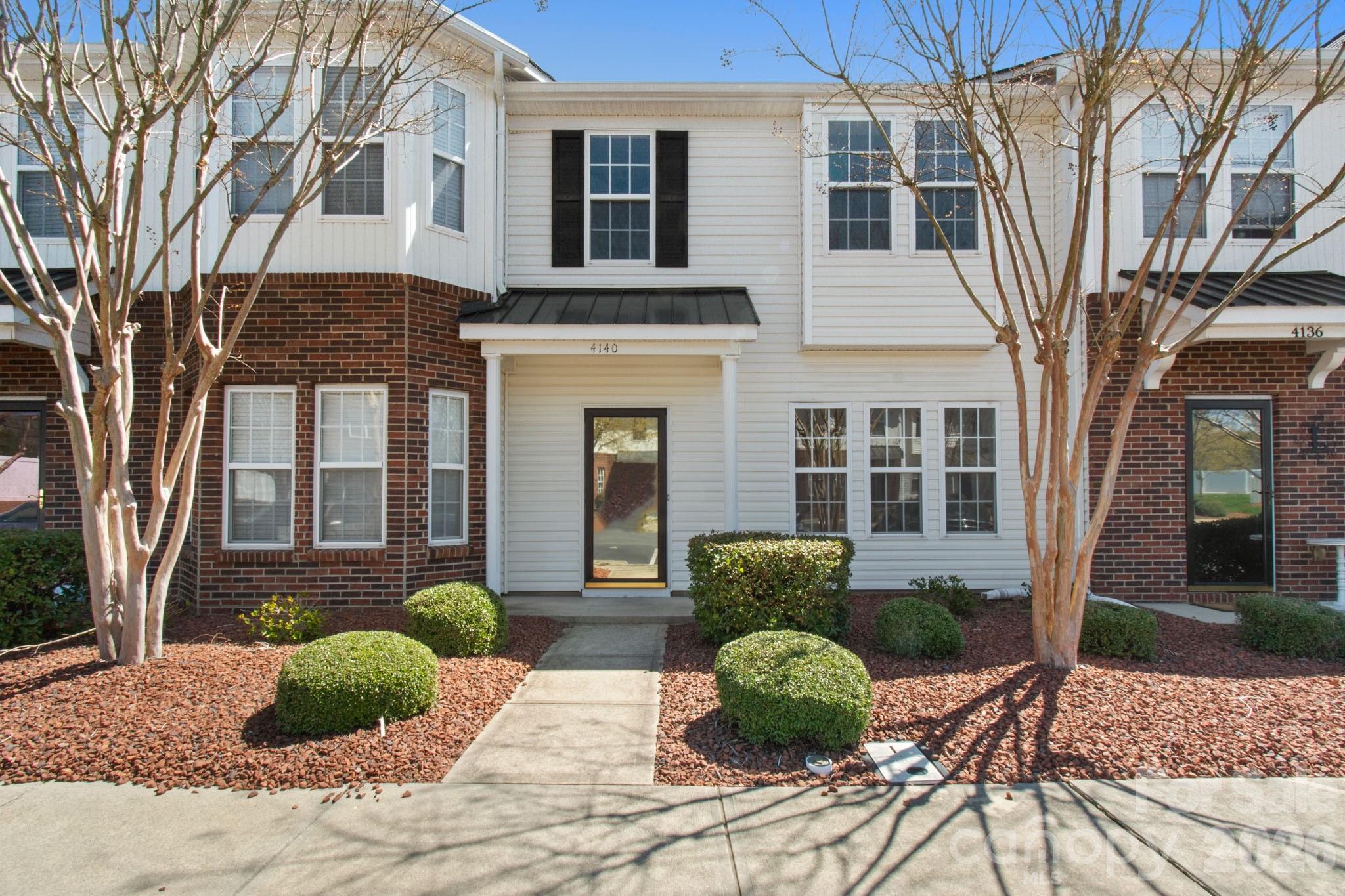 4140 Kenton Glenn Court NW