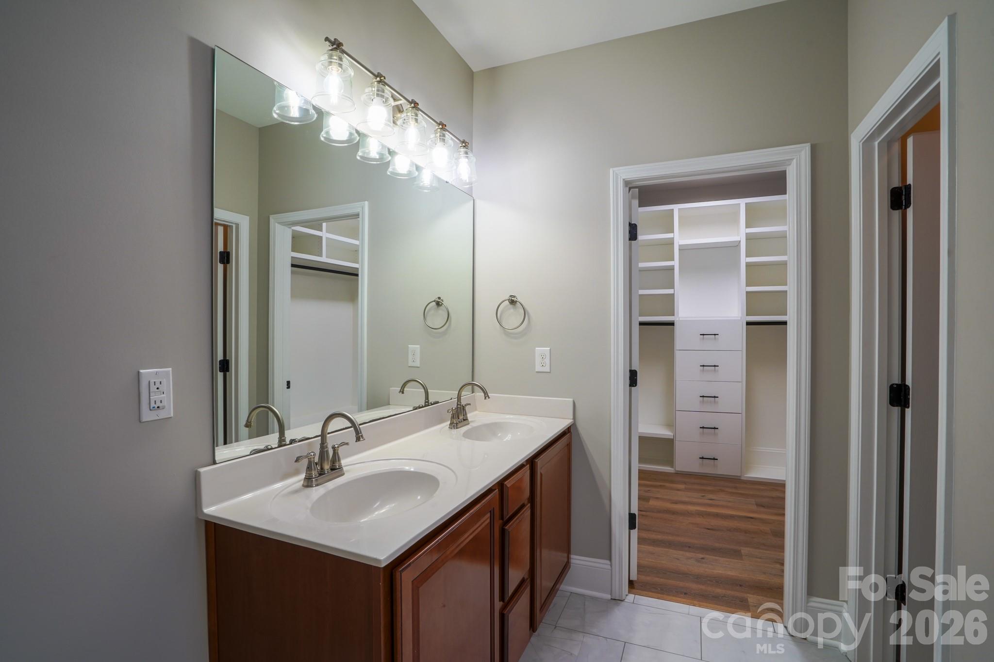 sheridan - Residential