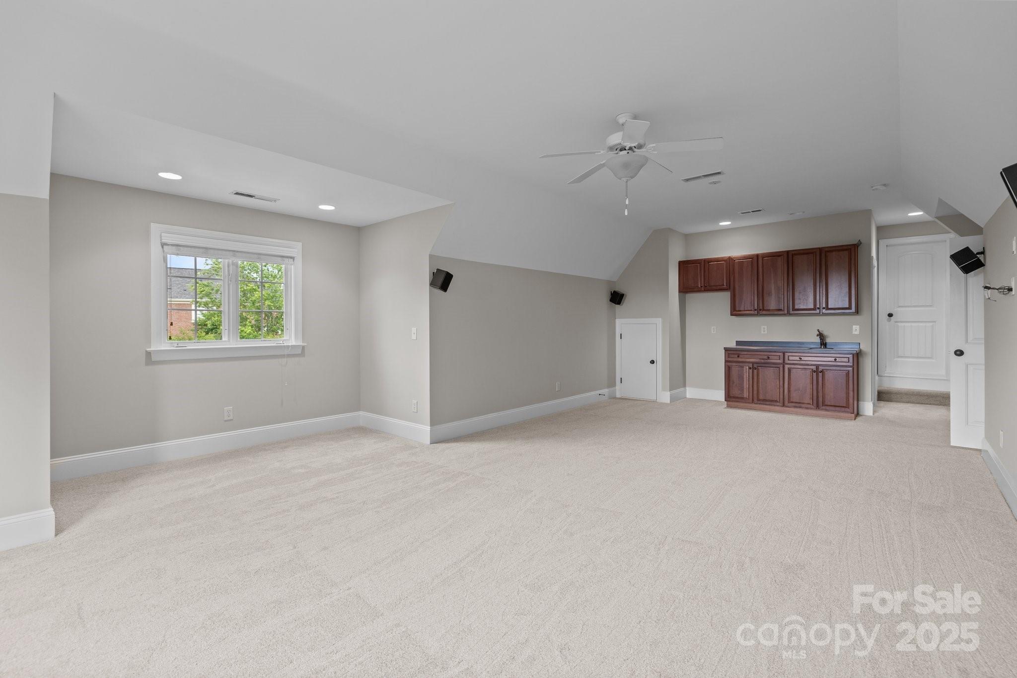 Quintessa - Residential