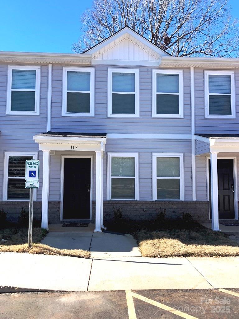 Lithia Townhomes - Residential