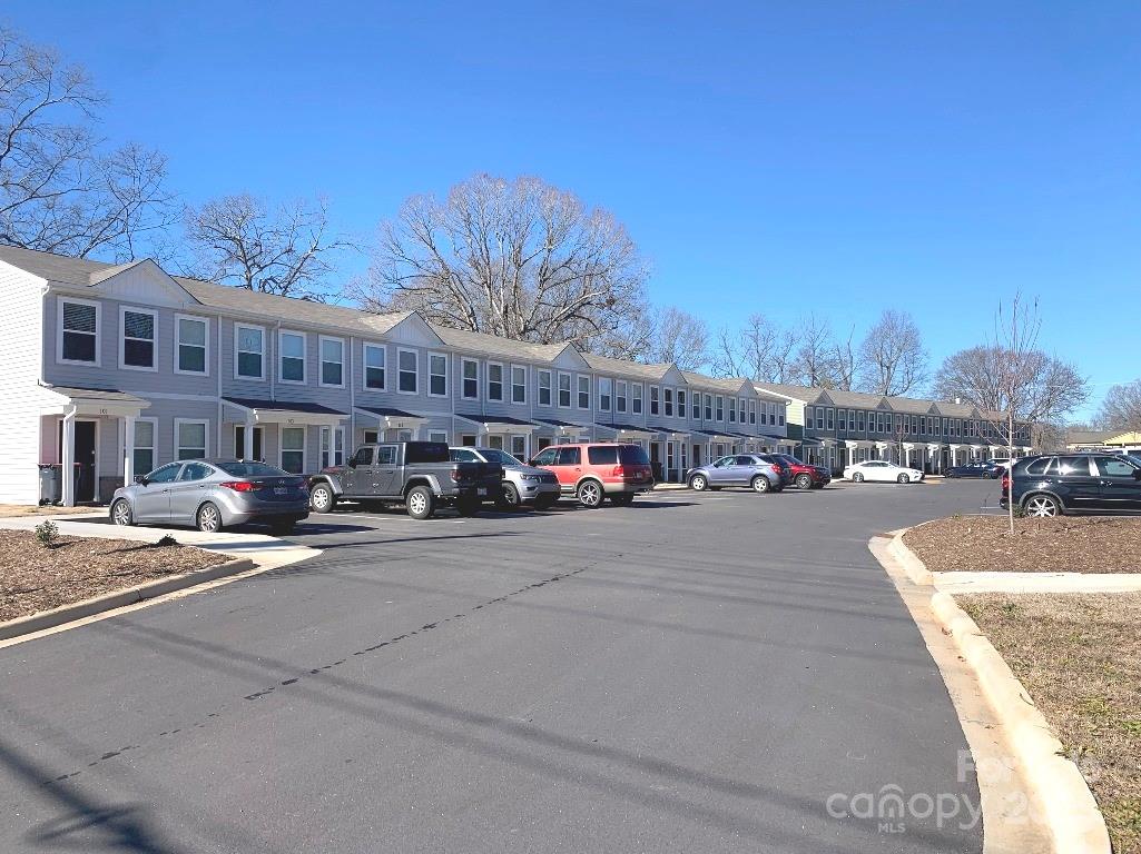 Lithia Townhomes - Residential