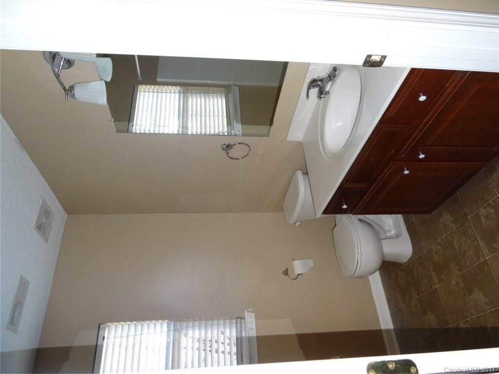 Brandon Oaks - Residential Lease