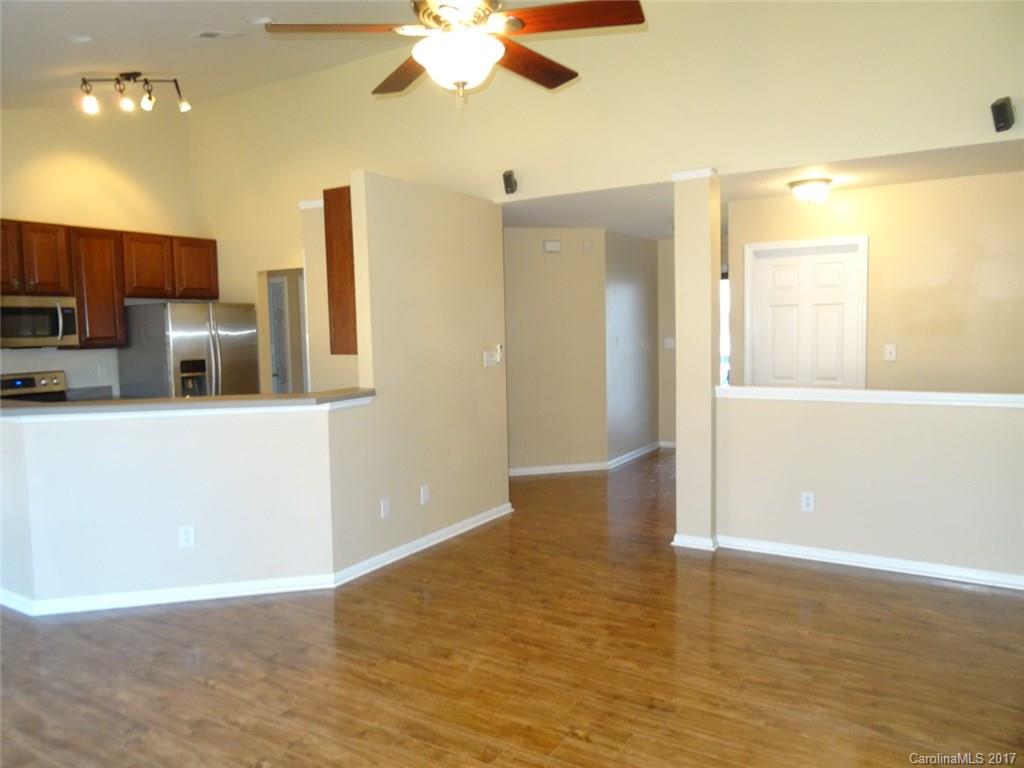 Brandon Oaks - Residential Lease