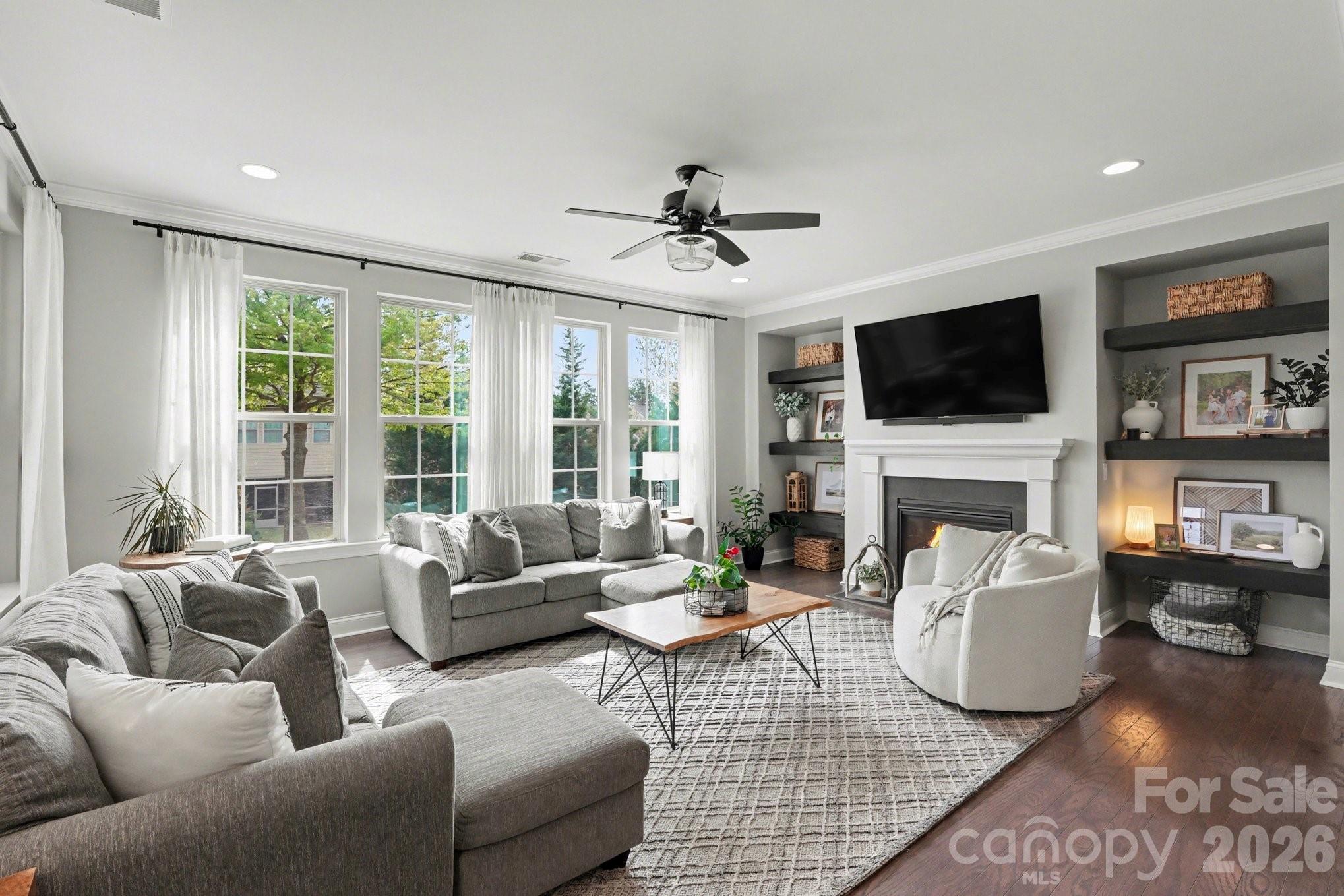 The Palisades - Residential