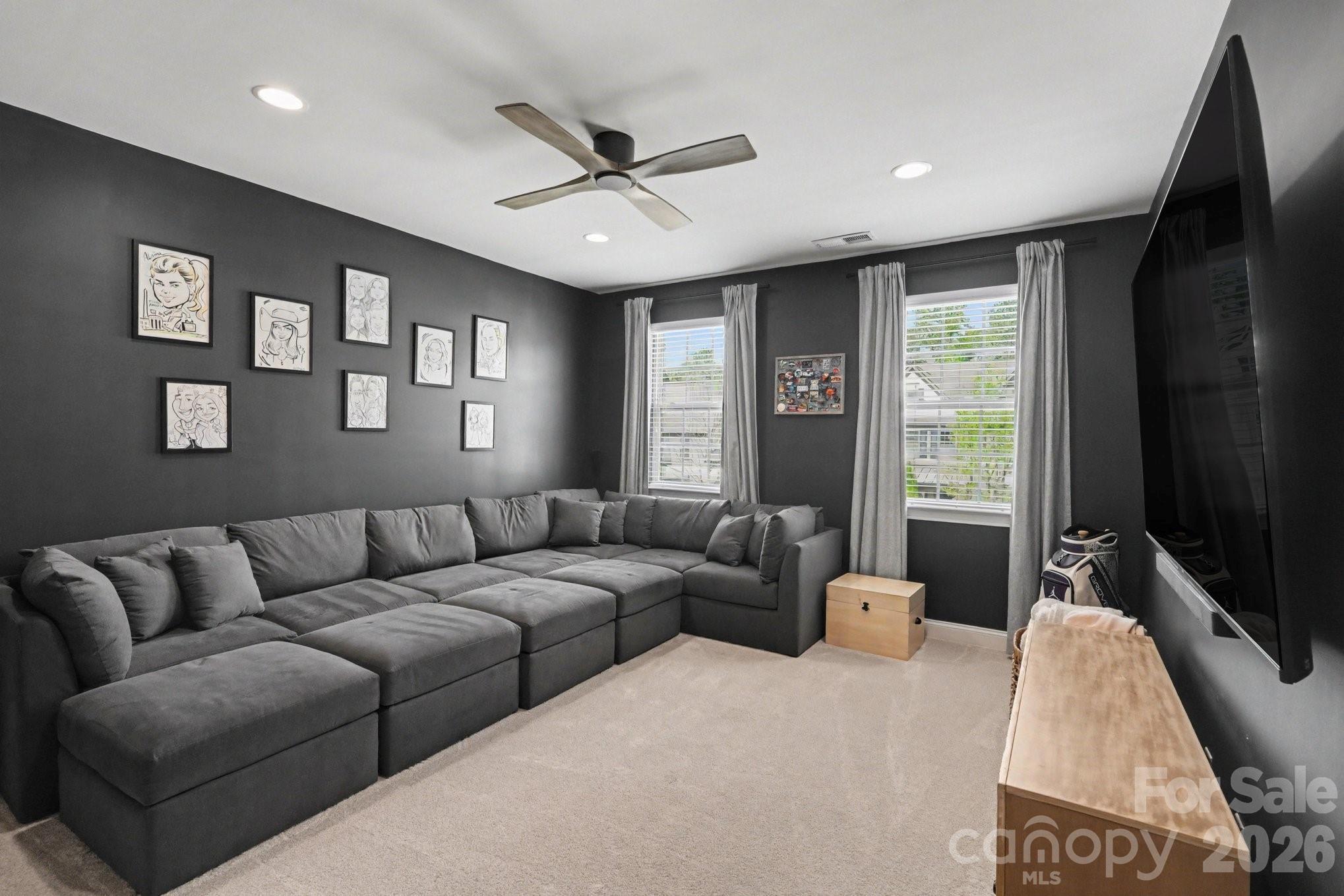 The Palisades - Residential