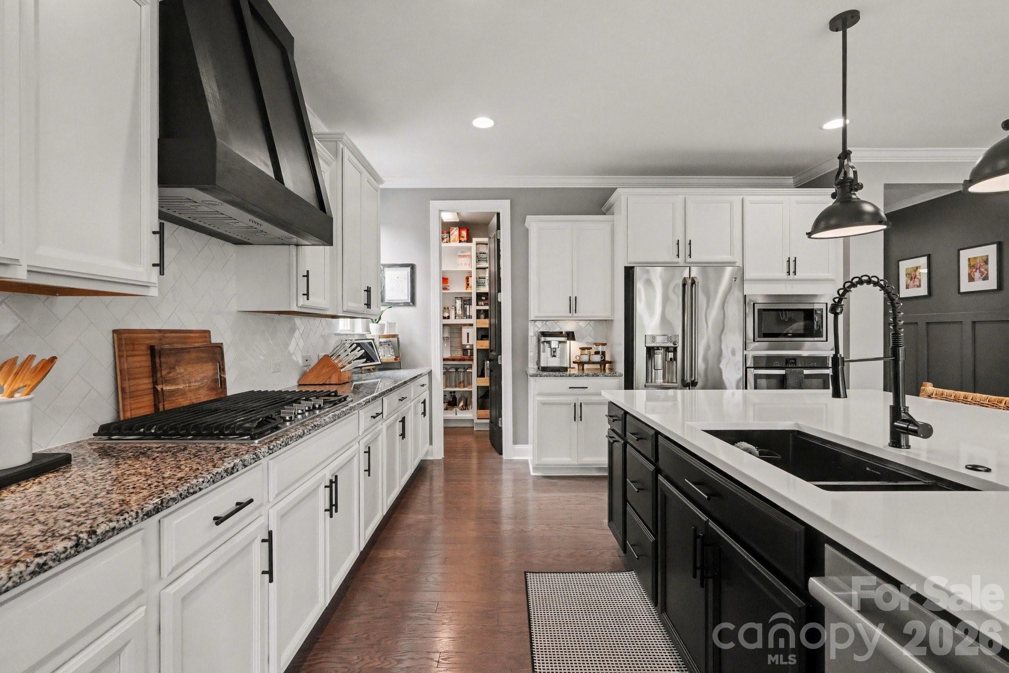 The Palisades - Residential