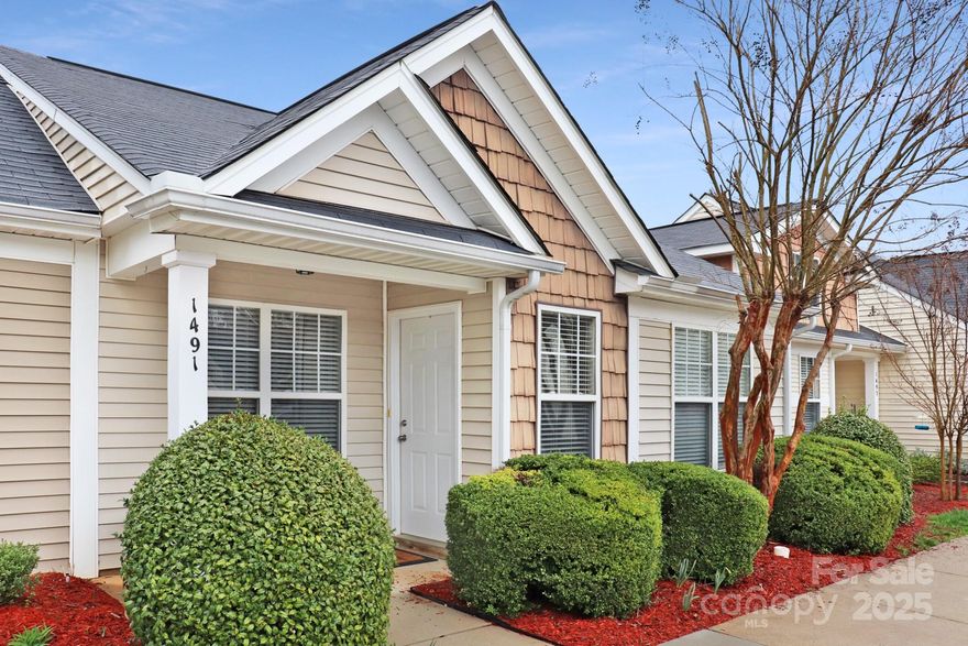 Lake Wylie Living!! Move right in! It's in Great shape and in a wonderful location, nestled in a quiet community in the heart of Lake Wylie. The open floor plan has great flow. Neutral paint throughout. The primary bedroom has an en-suite bath and a deep walk-in closet. Washer, Dryer, and refrigerator included. Private enclosed deck with fenced backyard. Enjoy the community pool. Award-winning Clover Schools. Convenient to the lake,  shopping, dining, and schools. Per the owner, the roof was replaced by the HOA in 2019. Trane HVAC. Similar units are being rented out for $1600 a month.