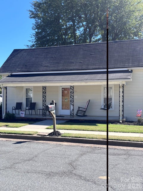 Photo of 511 W Mason Street, Albemarle, NC 28001 (MLS # 4430201)