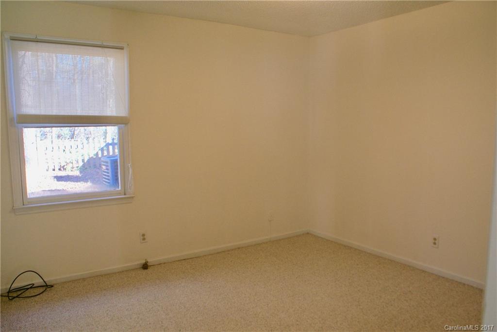 Foxwood Village - Residential