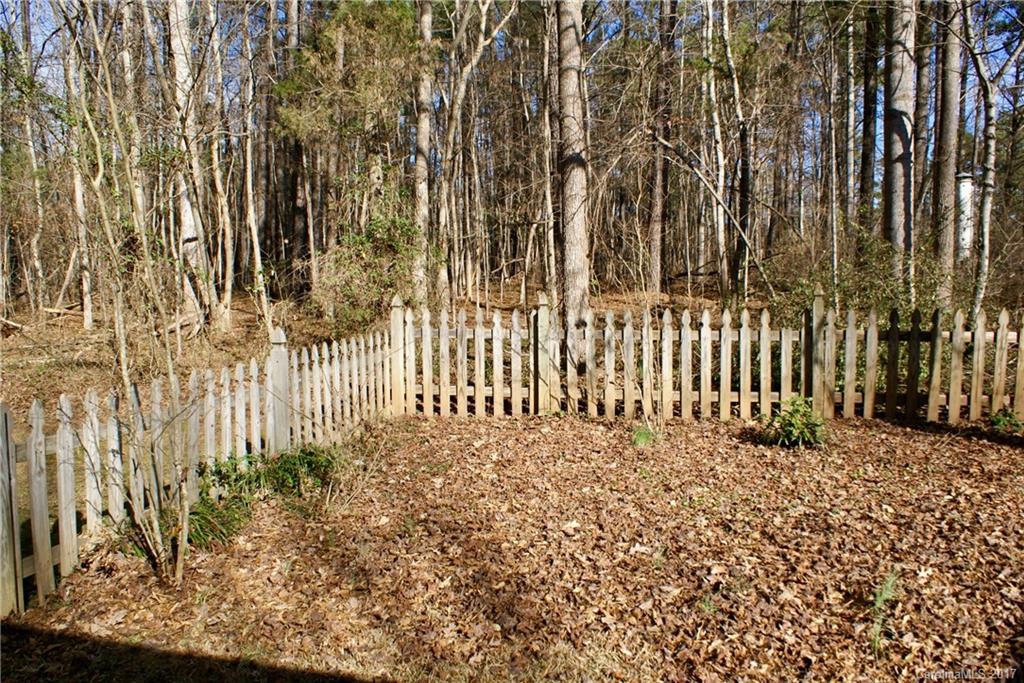 Foxwood Village - Residential