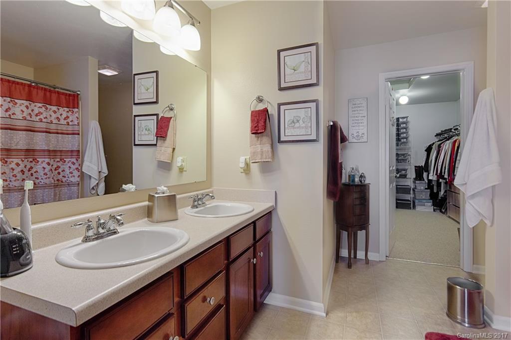 Weston Woods - Residential