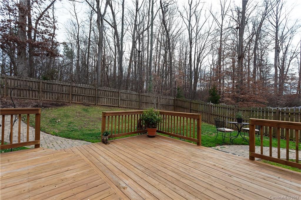 Weston Woods - Residential