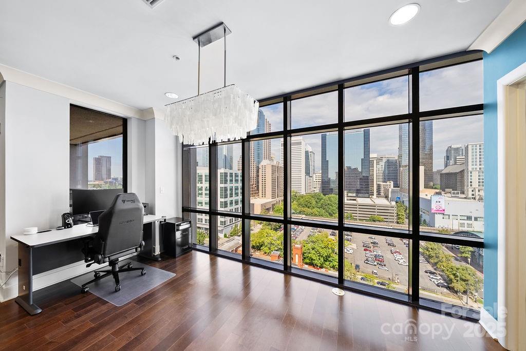 222 S Caldwell Street 1509