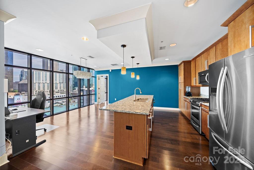 222 S Caldwell Street 1509