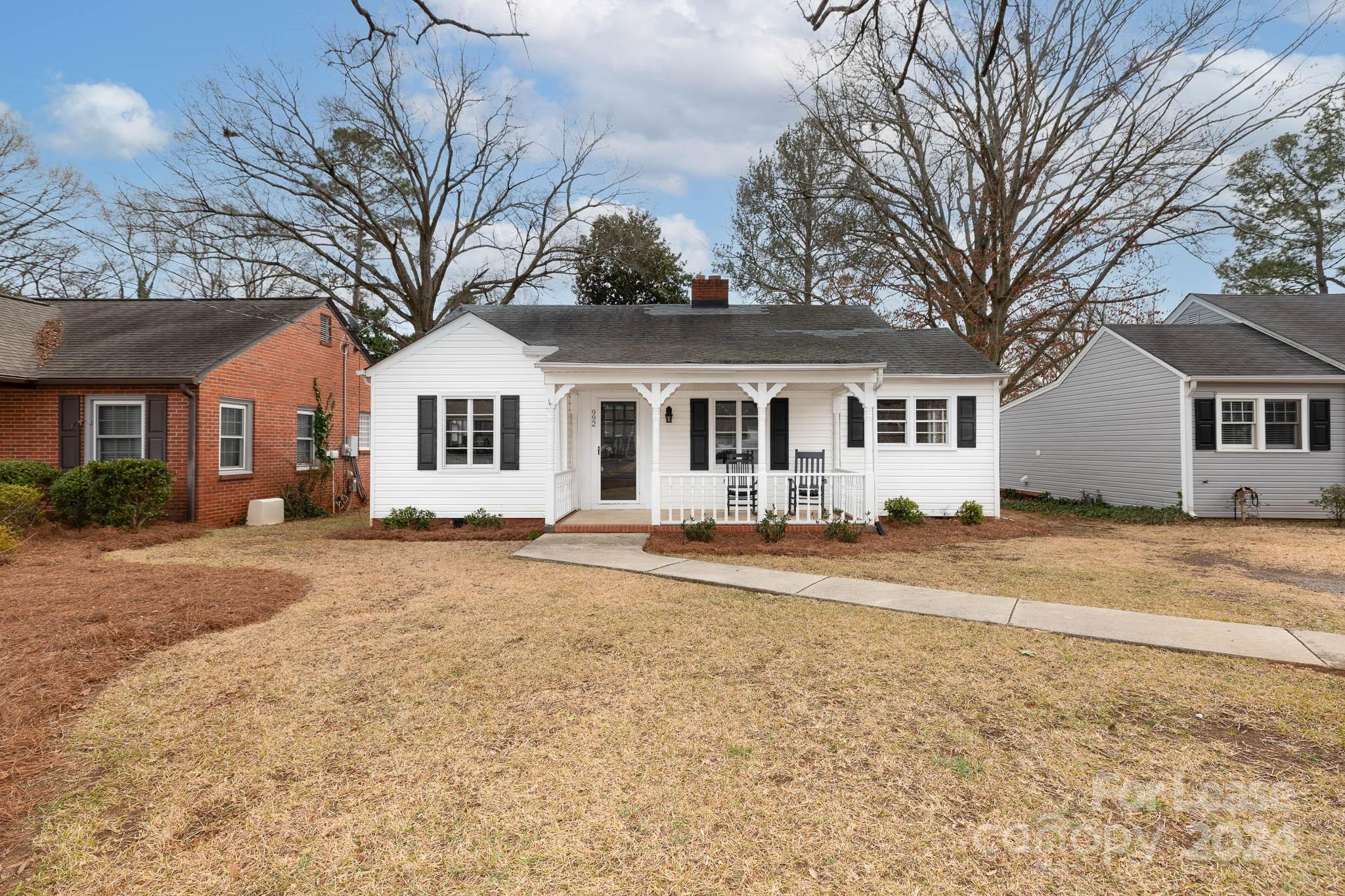 Seventeen Acres - Residential Lease