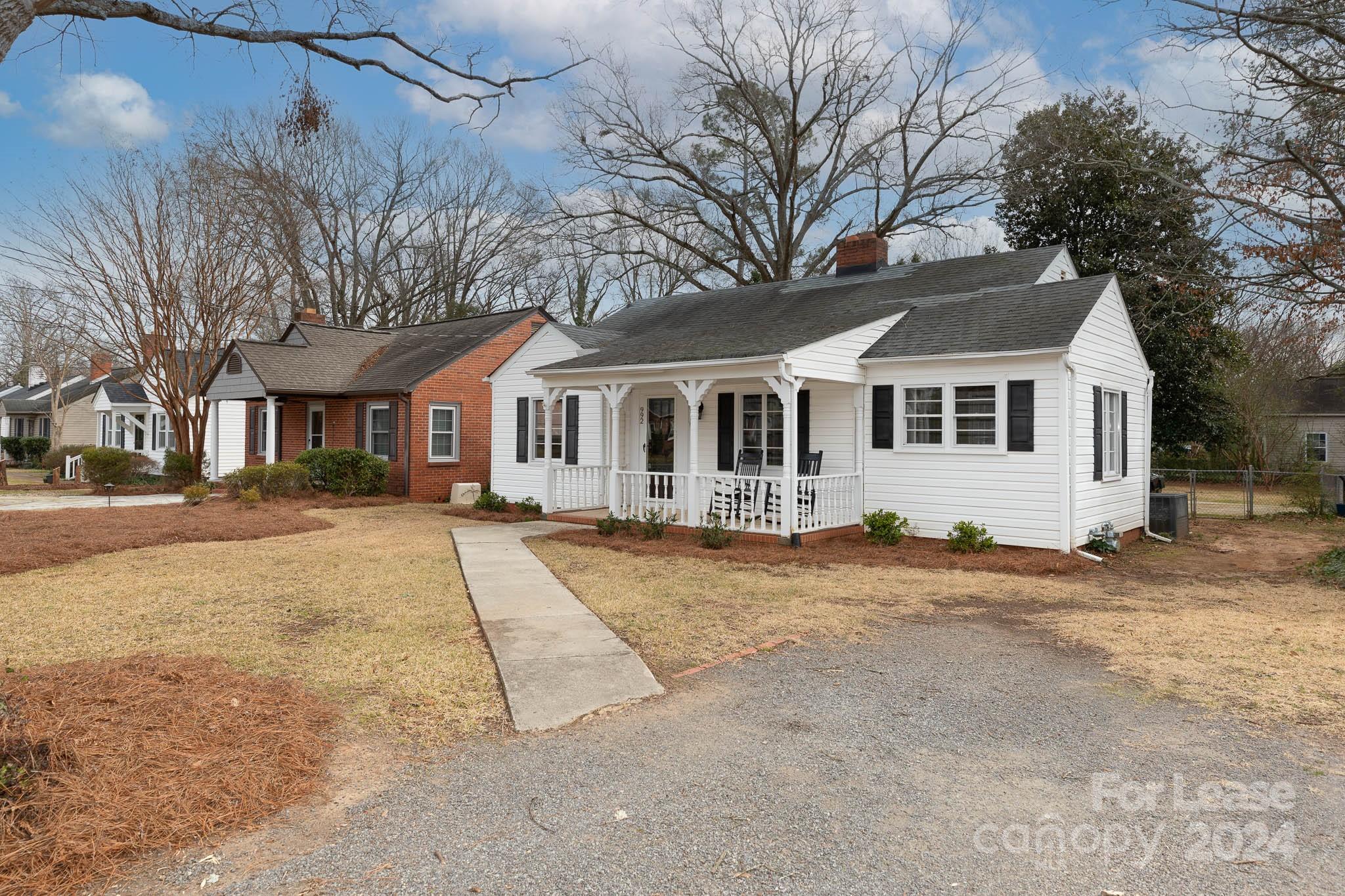 Seventeen Acres - Residential Lease