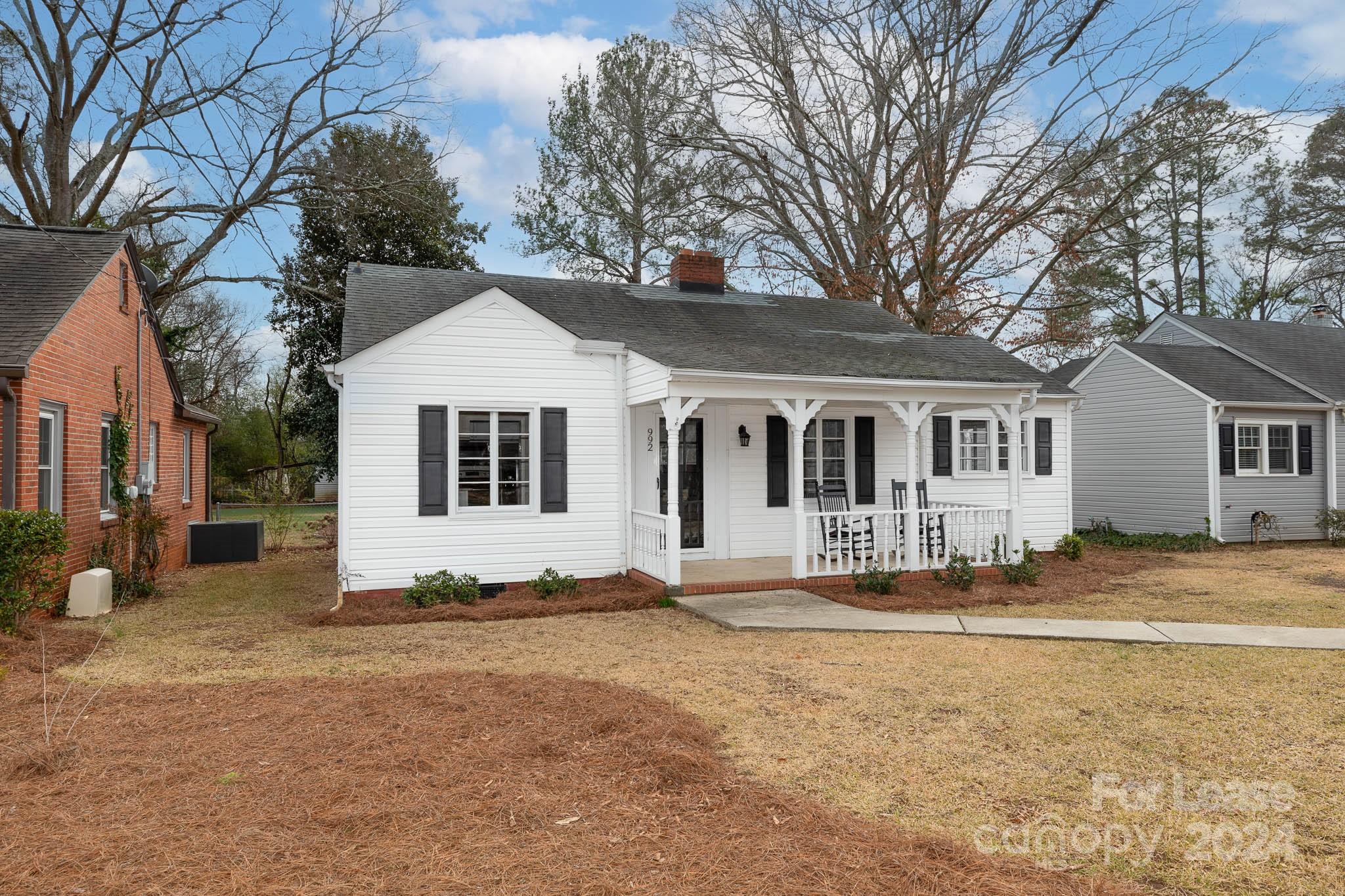 Seventeen Acres - Residential Lease