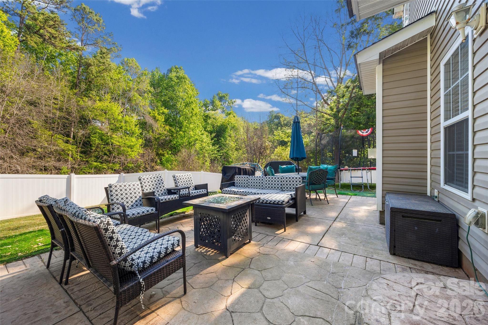Sandy Pointe - Residential