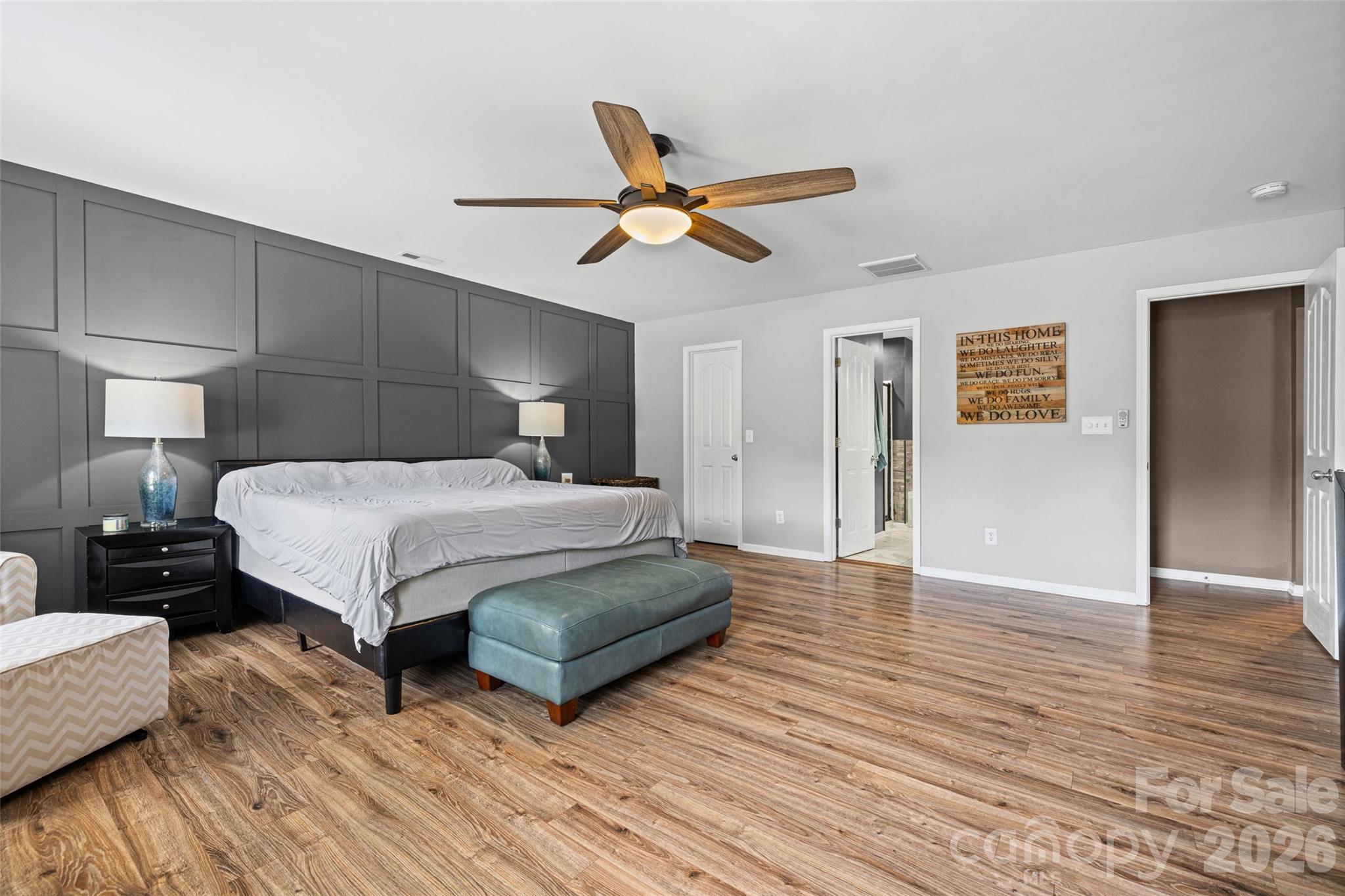 Sandy Pointe - Residential