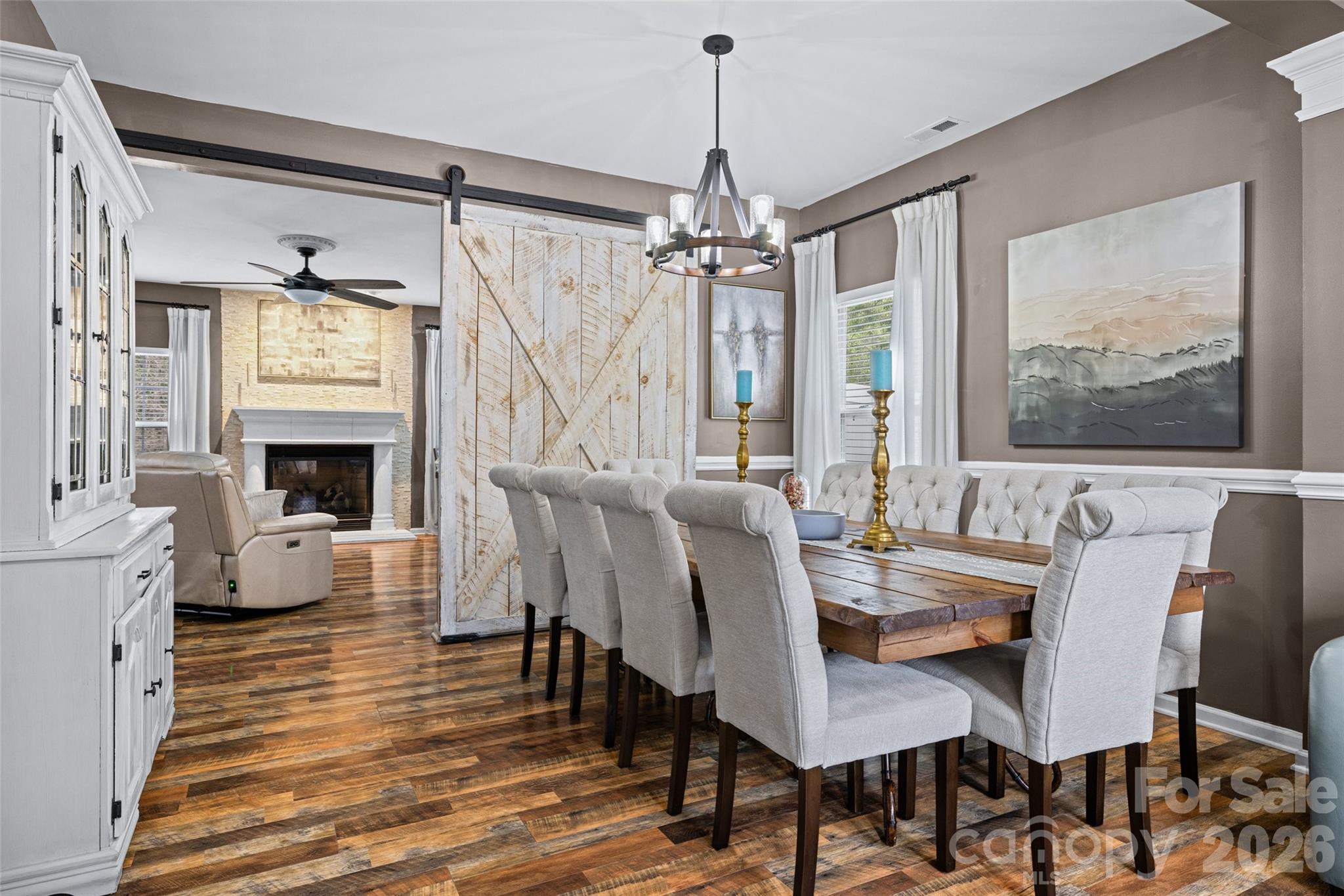 Sandy Pointe - Residential