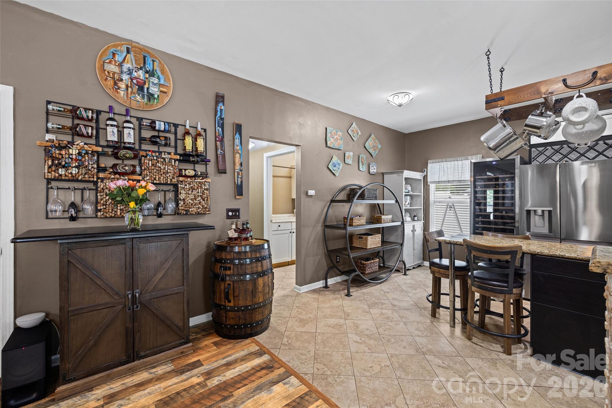 Sandy Pointe - Residential