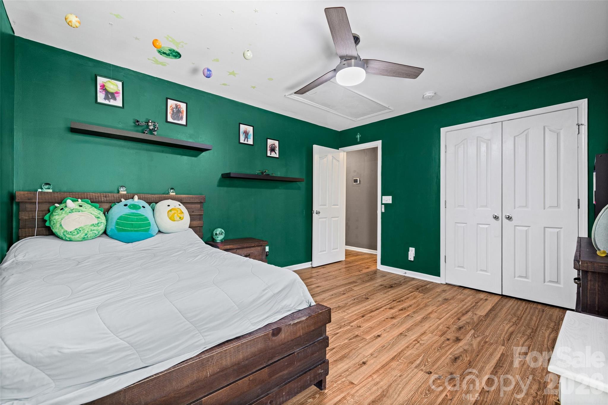 Sandy Pointe - Residential