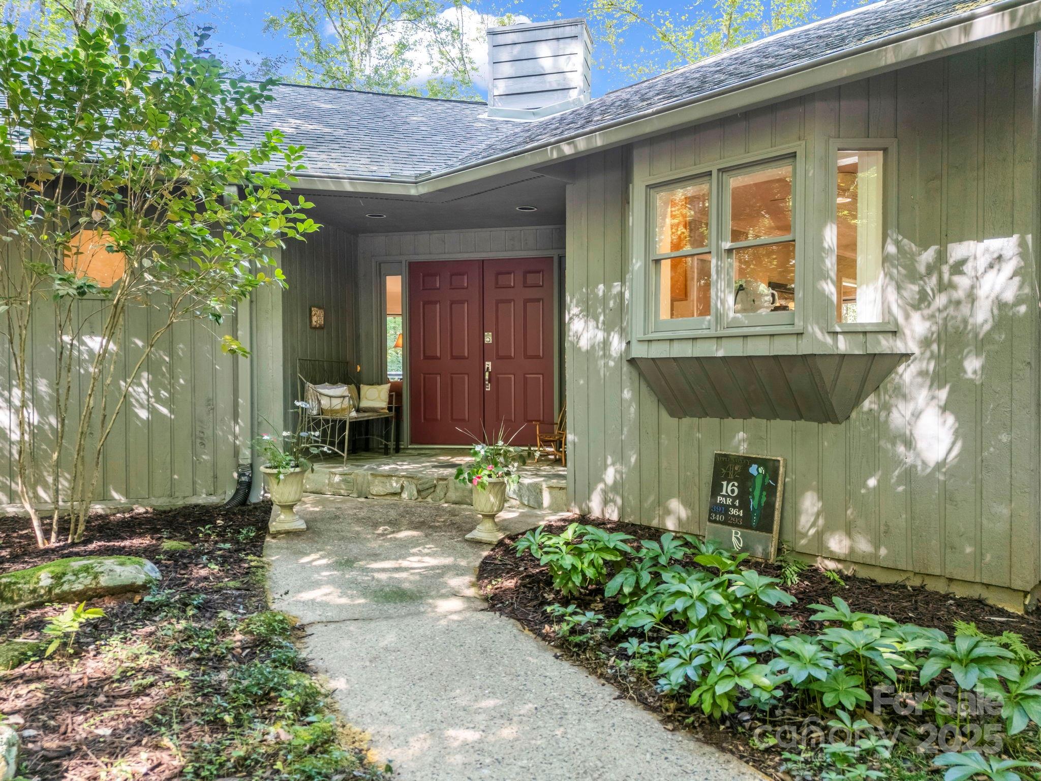 Rumbling Bald on Lake Lure - Residential