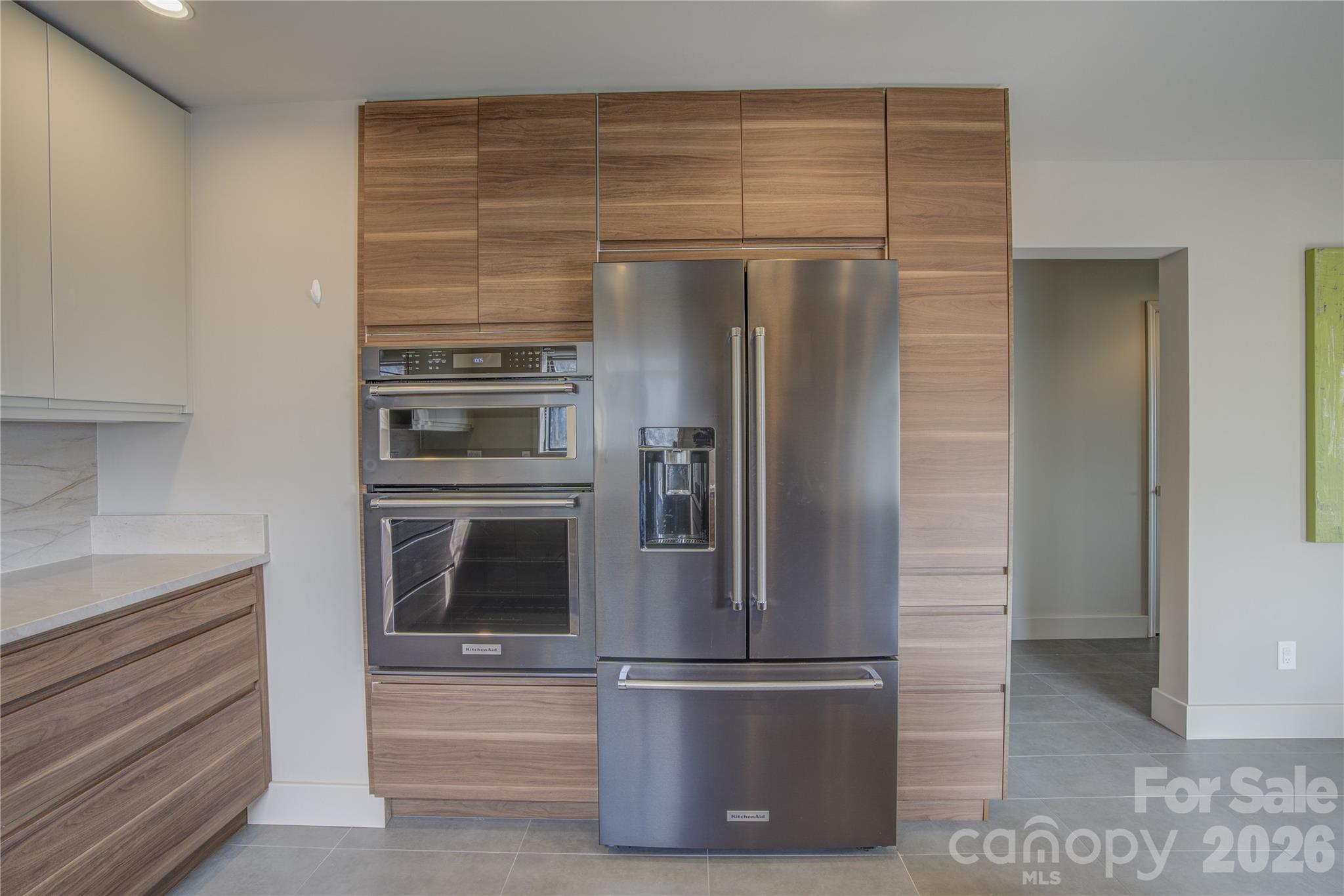 Fleetwood Plaza - Residential