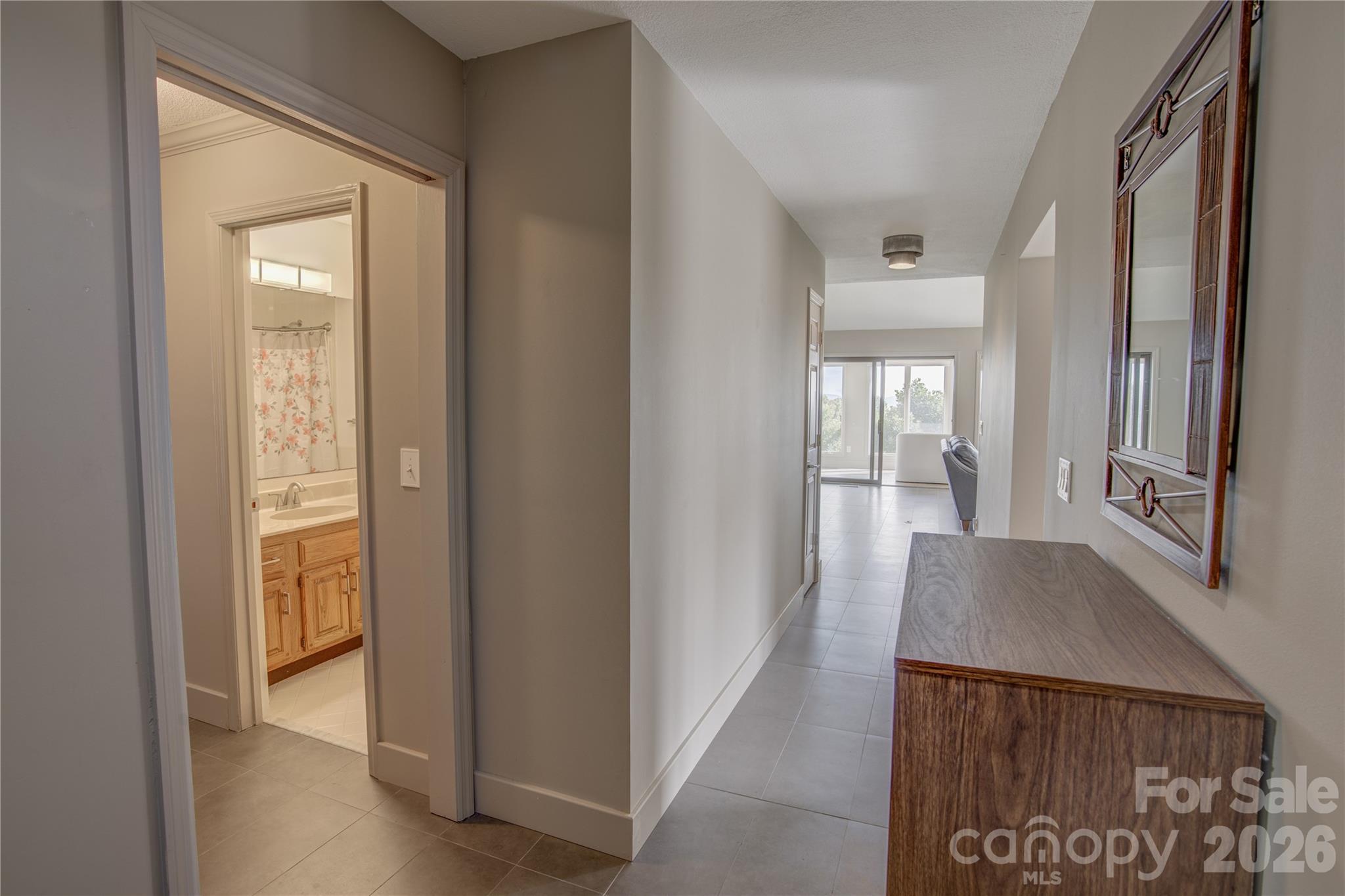 Fleetwood Plaza - Residential